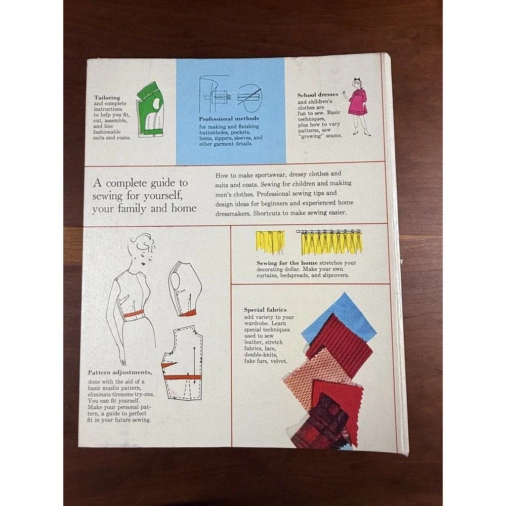 Vintage Better Homes And Gardens Sewing Book 1970 5 Ring Binder complete